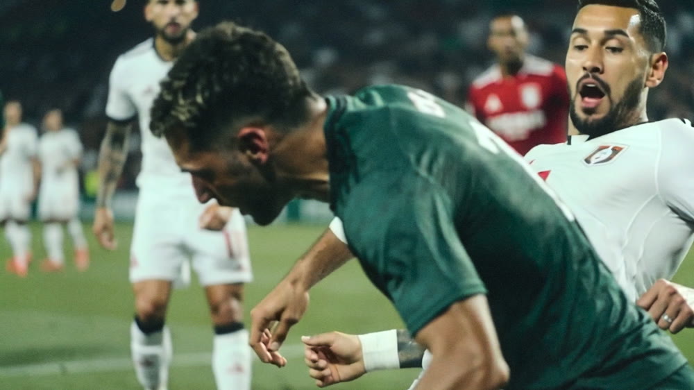 Alliviax — Santi Giménez · El fútbol duele